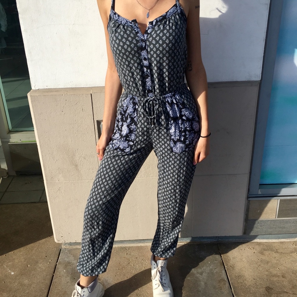 Paisley patterned jumpsuit!
